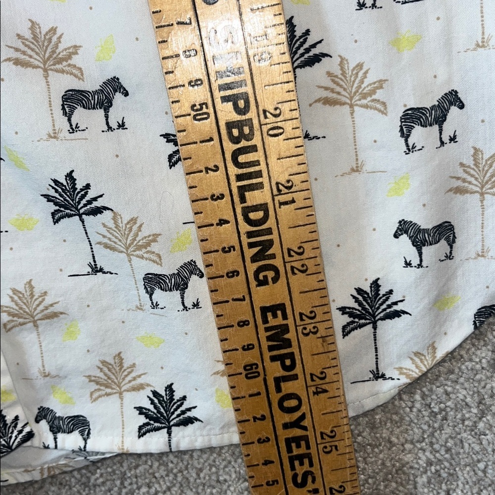 LOFT Zebra and Palm Print Blouse Size Small - Picture 9 of 10